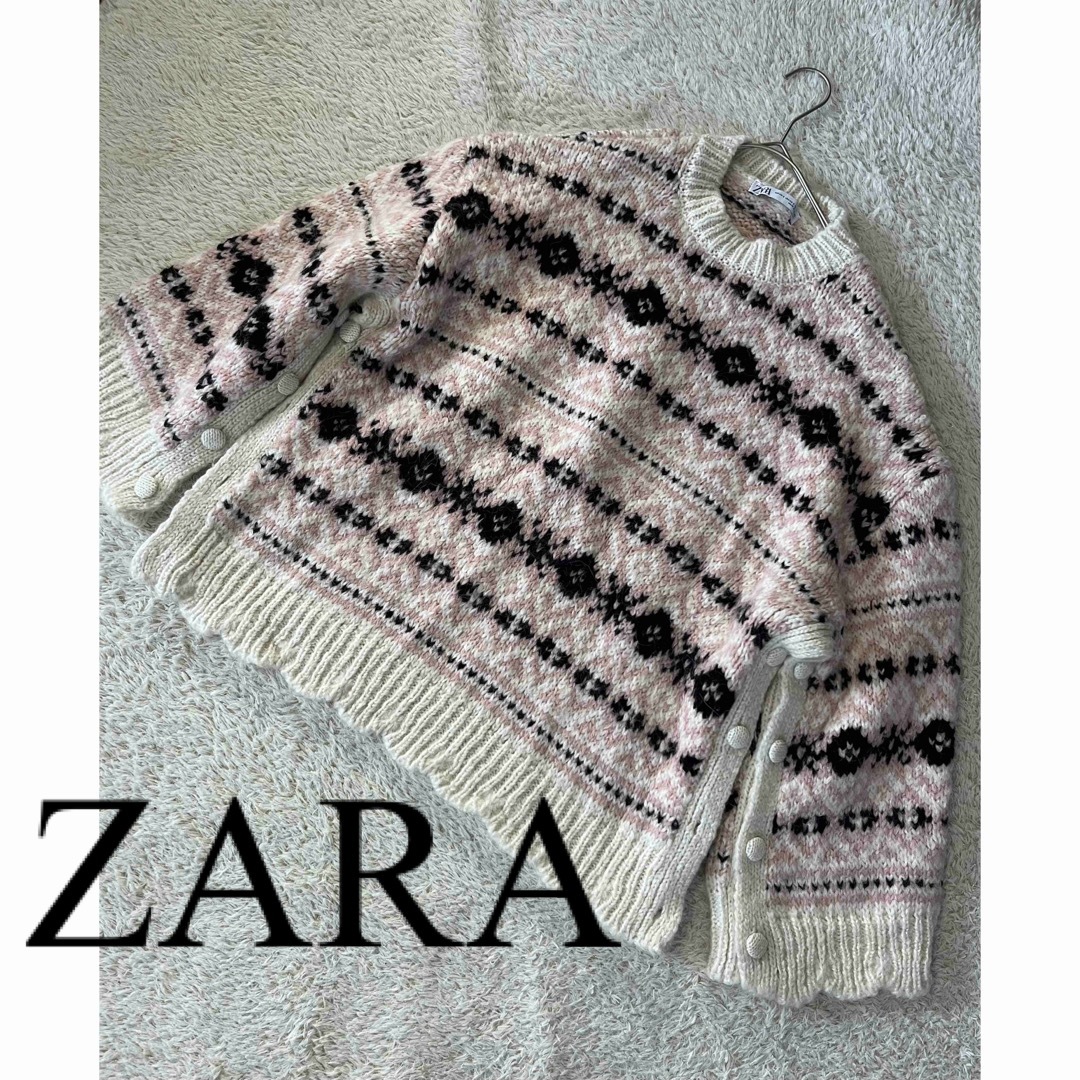 ZARA(ザラ)のZARA ザラ　トップス　ニット　ハート　ノルディック柄　ピンク　人気　完売 レディースのトップス(ニット/セーター)の商品写真