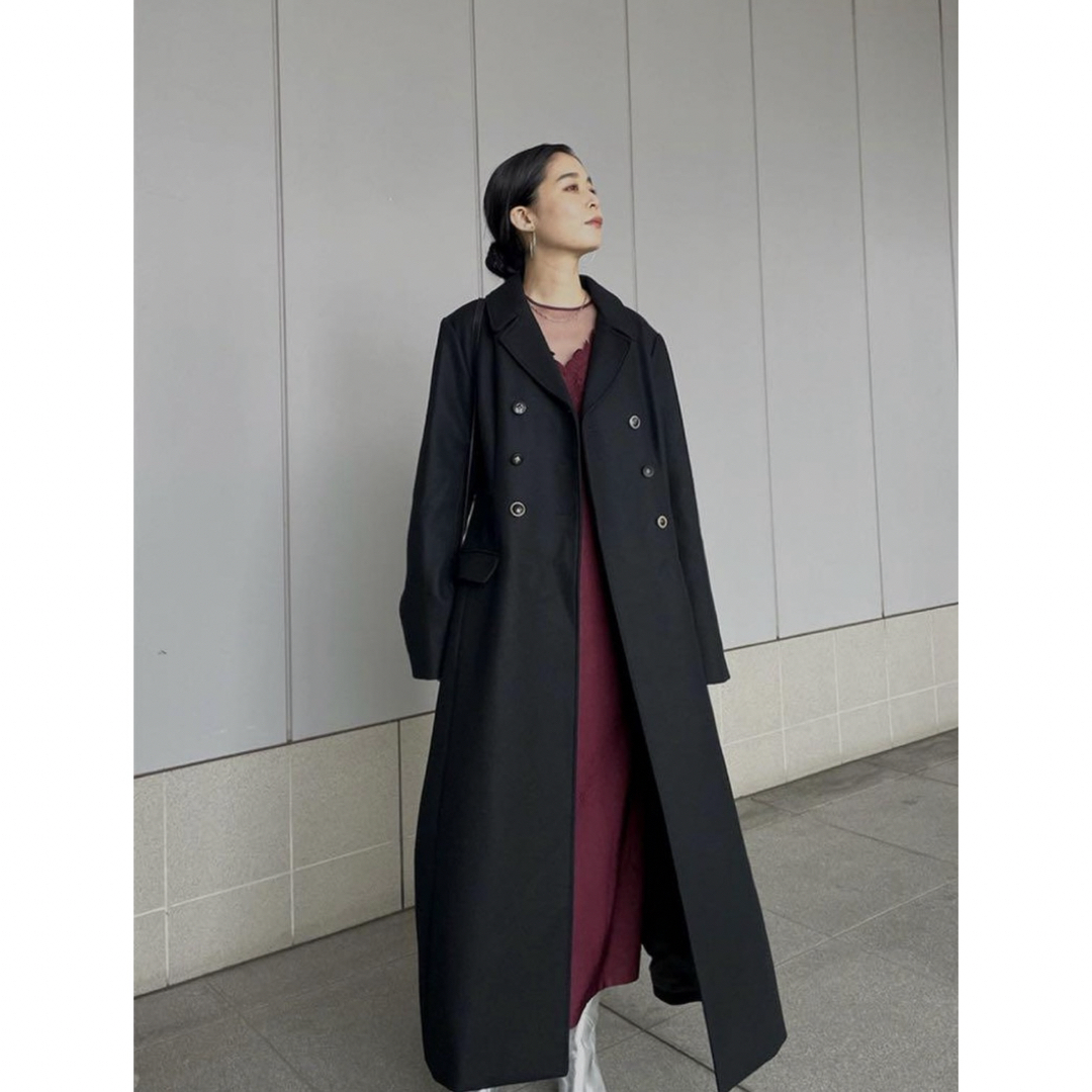 Ameri VINTAGE(アメリヴィンテージ)のWAIST SHAPE ASSORT BUTTON COAT レディースのジャケット/アウター(ロングコート)の商品写真