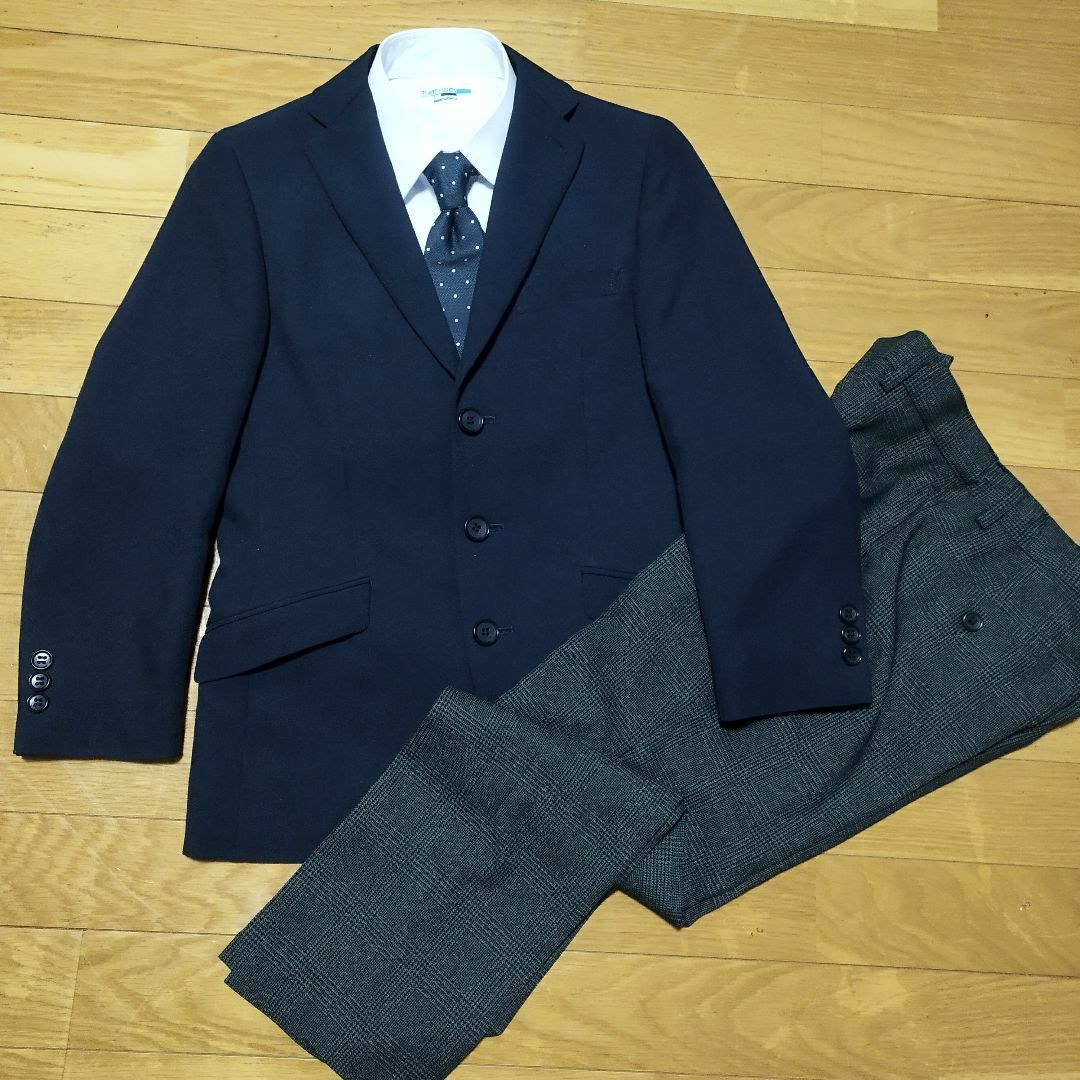 キッズ服男の子用(90cm~)超美品 140股下61 卒業式スーツセットアップ 礼服 式服卒服フォーマルスーツ