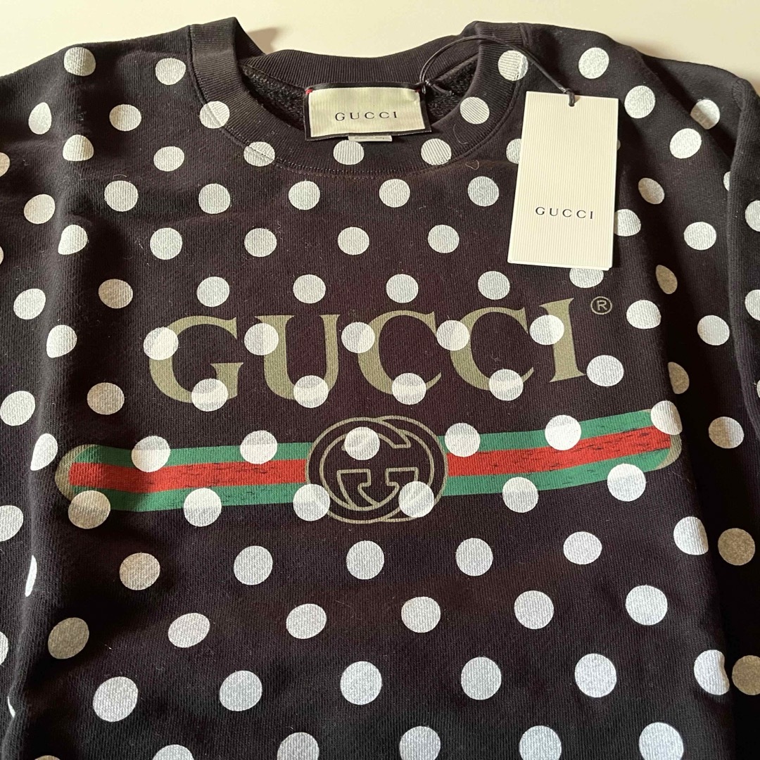 GUCCI - GUCCI グッチ ドット柄 ロゴスウェット ブラック 新品の GUCCI - GUCCI グッチ ドット柄 ロゴスウェット ブラック 新品の