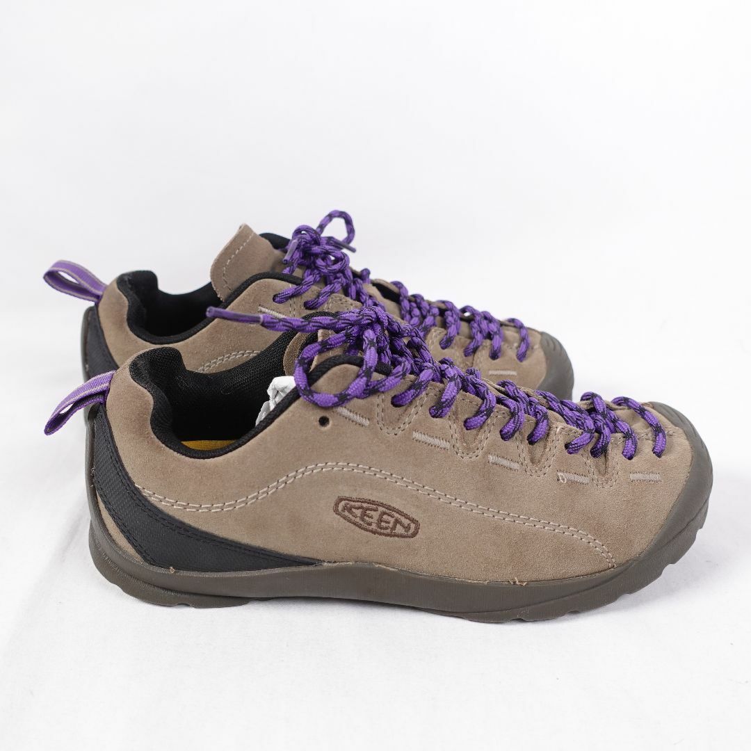 KEEN(キーン)のKEEN　WJASPER ベージュ　シューズ23.5(左踵に破れあり)　キーン　 レディースの靴/シューズ(スニーカー)の商品写真