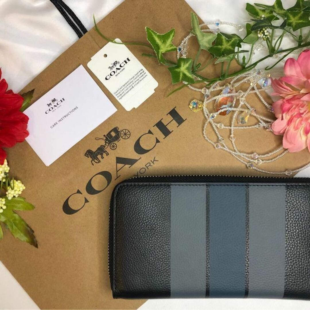 COACH(コーチ)のCOACH コーチ レザー ブルー グレーストライプ レディースのファッション小物(財布)の商品写真