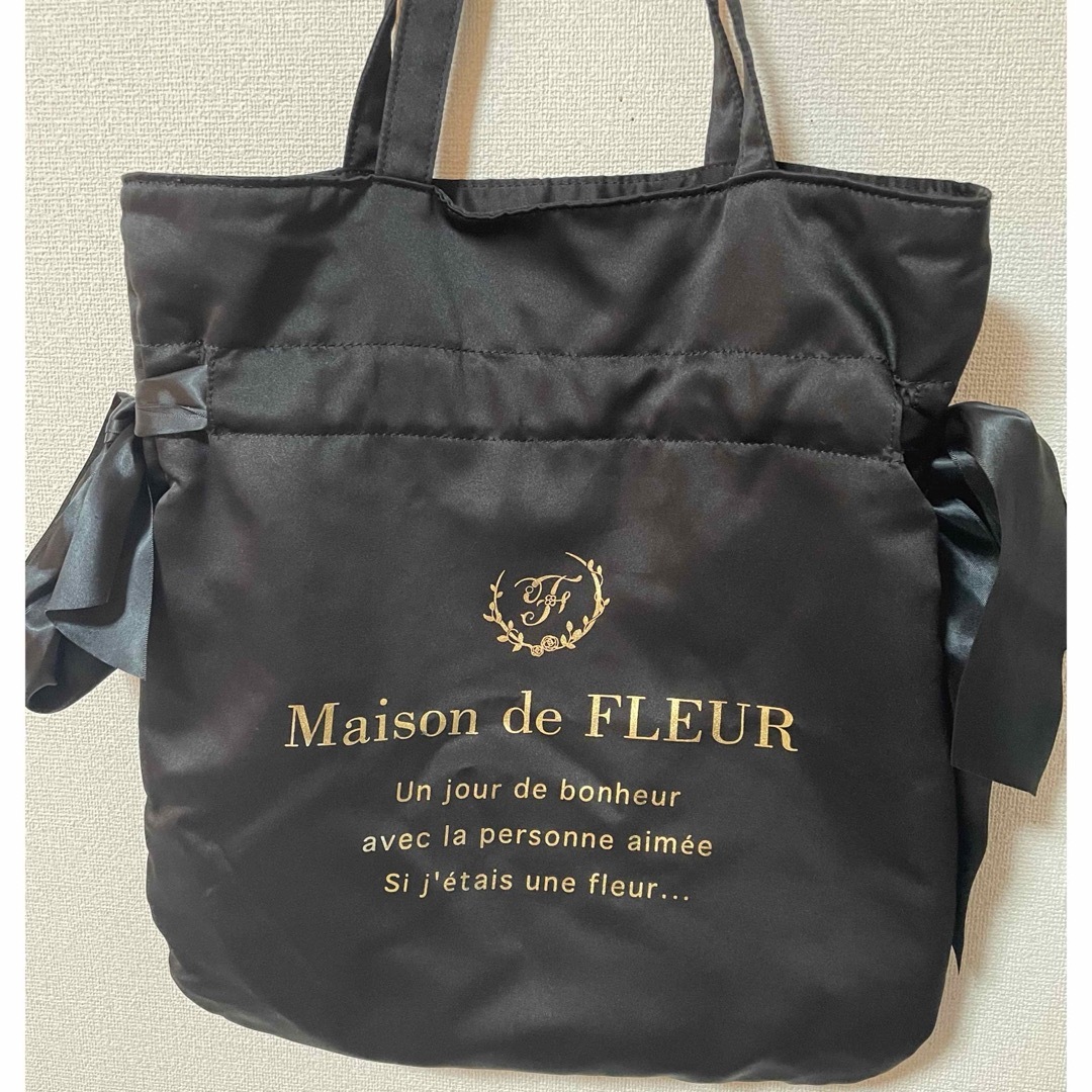 Maison de FLEUR(メゾンドフルール)のMaison de FLEUR ダブルリボントート 黒 レディースのバッグ(トートバッグ)の商品写真