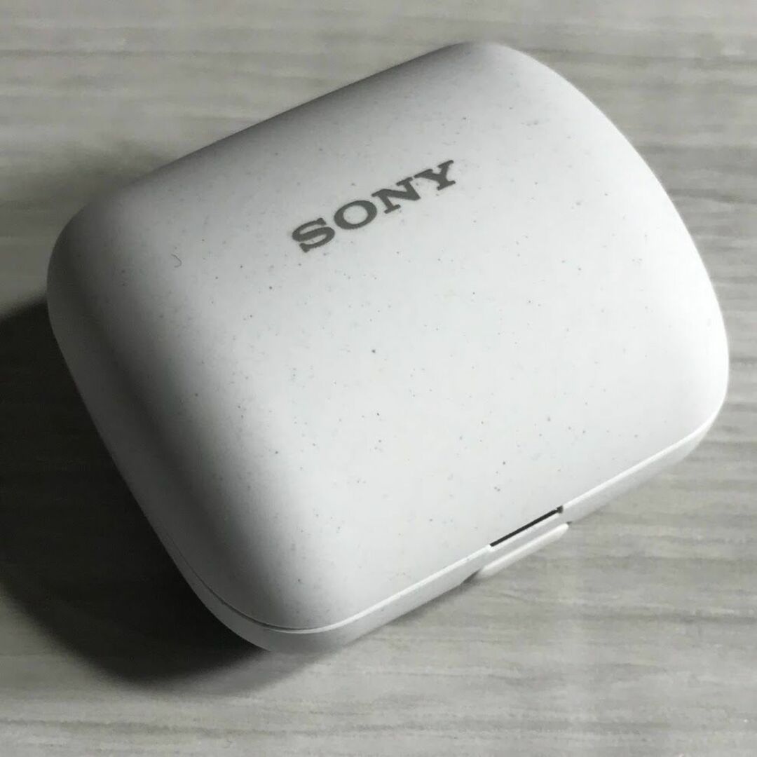 SONY(ソニー)の【リファービッシュ品】Linkbuds リンクバッズ★充電ケース★ホワイト スマホ/家電/カメラのオーディオ機器(ヘッドフォン/イヤフォン)の商品写真