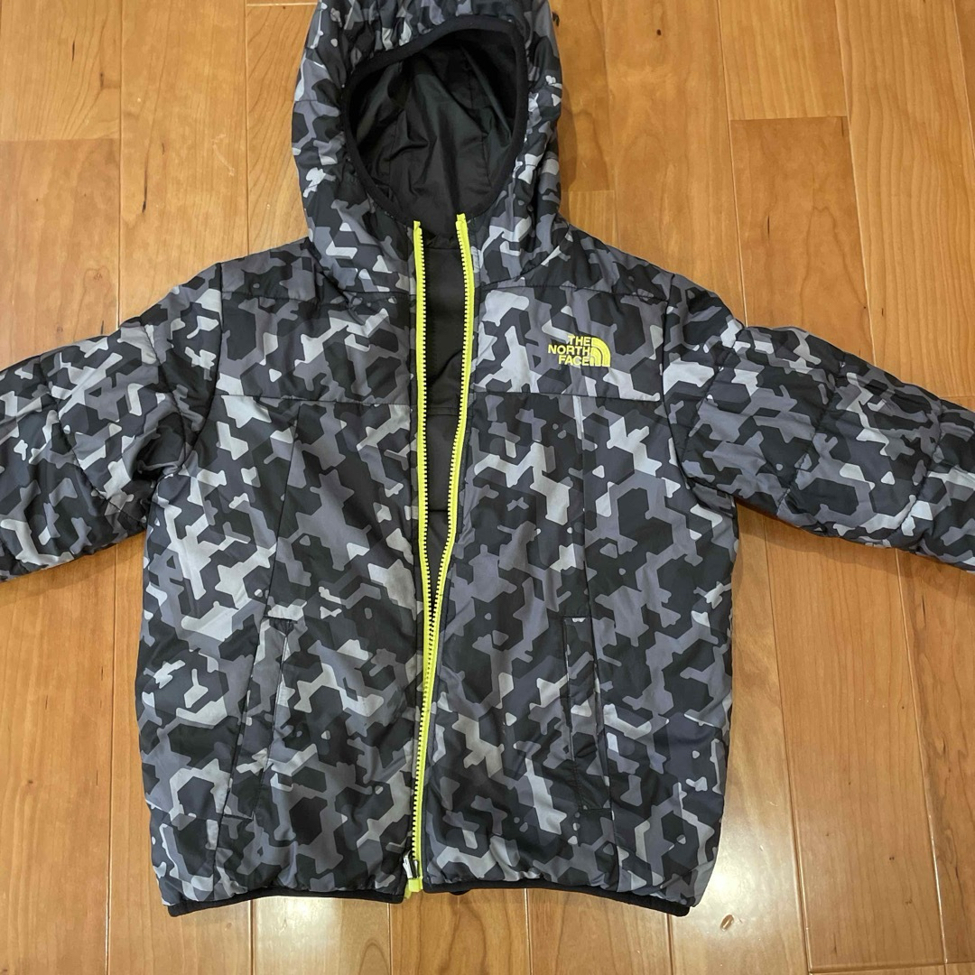 THE NORTH FACE(ザノースフェイス)のTHE NORTH FACE  ダウンジャケット130 キッズ/ベビー/マタニティのキッズ服男の子用(90cm~)(コート)の商品写真