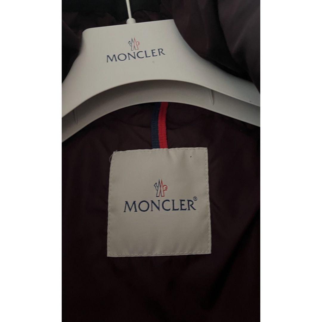 MONCLER(モンクレール)のモンクレールのダウンジャケット レディースのジャケット/アウター(ダウンジャケット)の商品写真