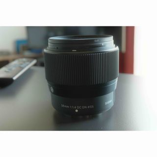 シグマ(SIGMA)の【美品】SIGMA 56mm F1.4 DC DN  xマウント(レンズ(単焦点))