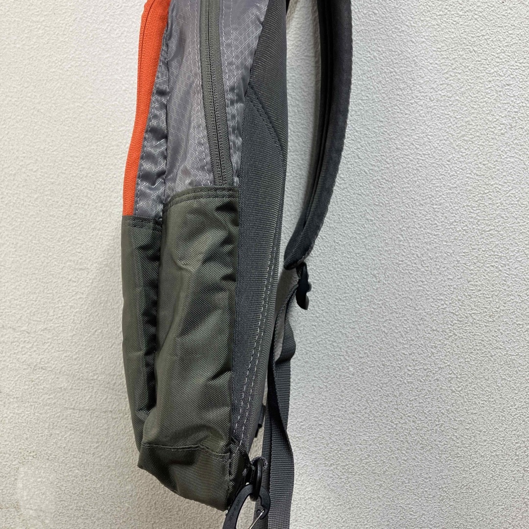 adidas(アディダス)のアディダス　ボディバッグ メンズのバッグ(ショルダーバッグ)の商品写真