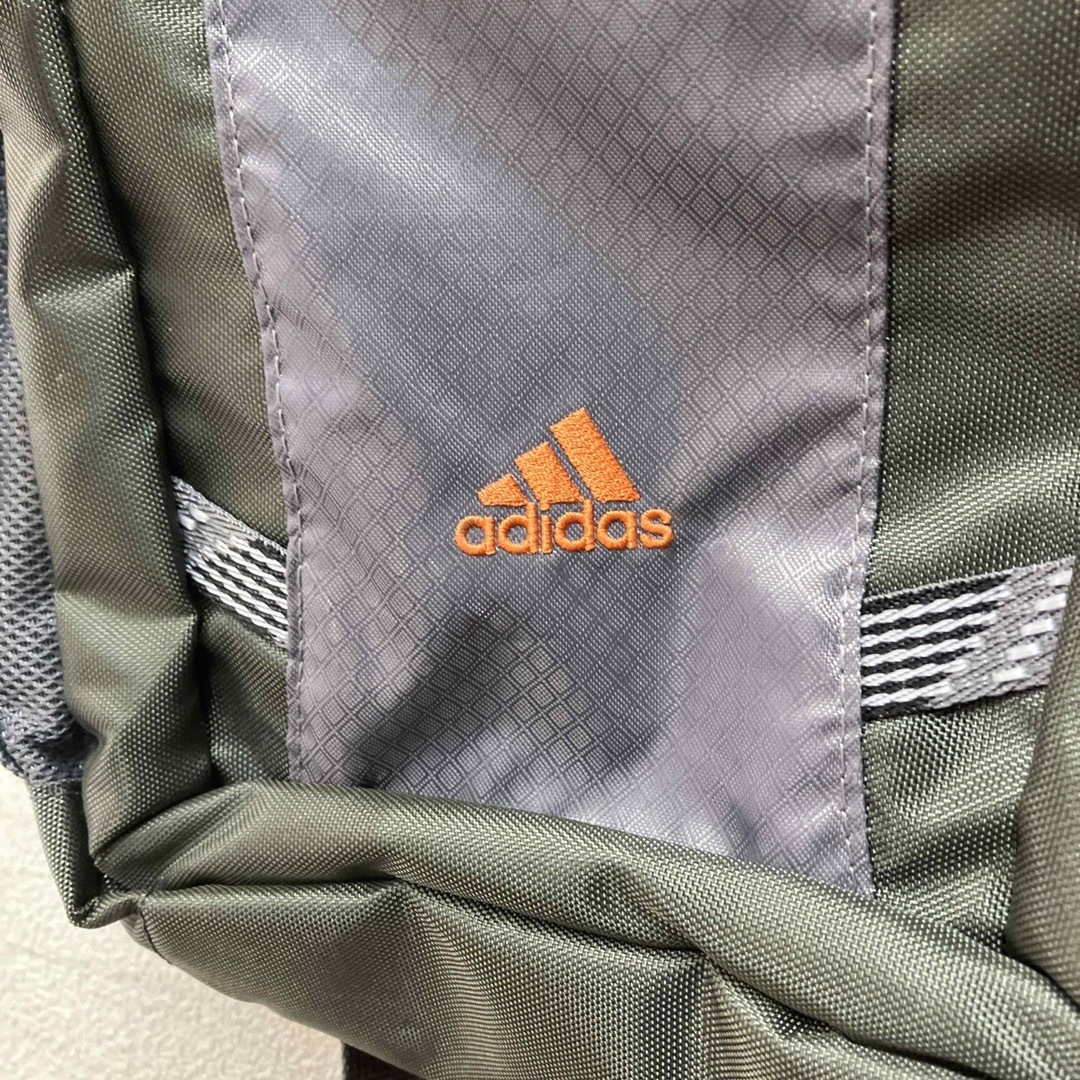 adidas(アディダス)のアディダス　ボディバッグ メンズのバッグ(ショルダーバッグ)の商品写真