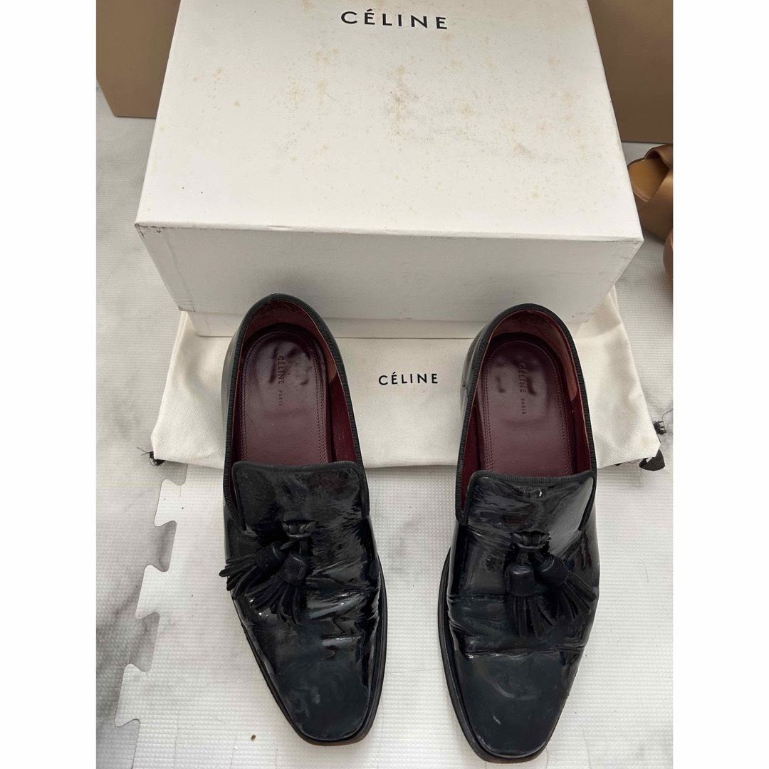 celine(セリーヌ)のセリーヌ　エナメル　タッセルローファー　 レディースの靴/シューズ(ローファー/革靴)の商品写真