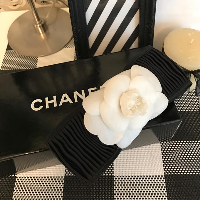 CHANEL(シャネル)のプロフ必読M様 レディースのヘアアクセサリー(バレッタ/ヘアクリップ)の商品写真