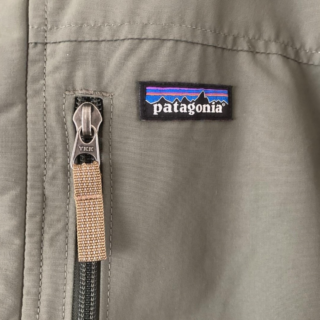 patagonia(パタゴニア)のパタゴニア　インファーノ　ジャケット　キッズ　XL カーキ レディースのジャケット/アウター(ブルゾン)の商品写真