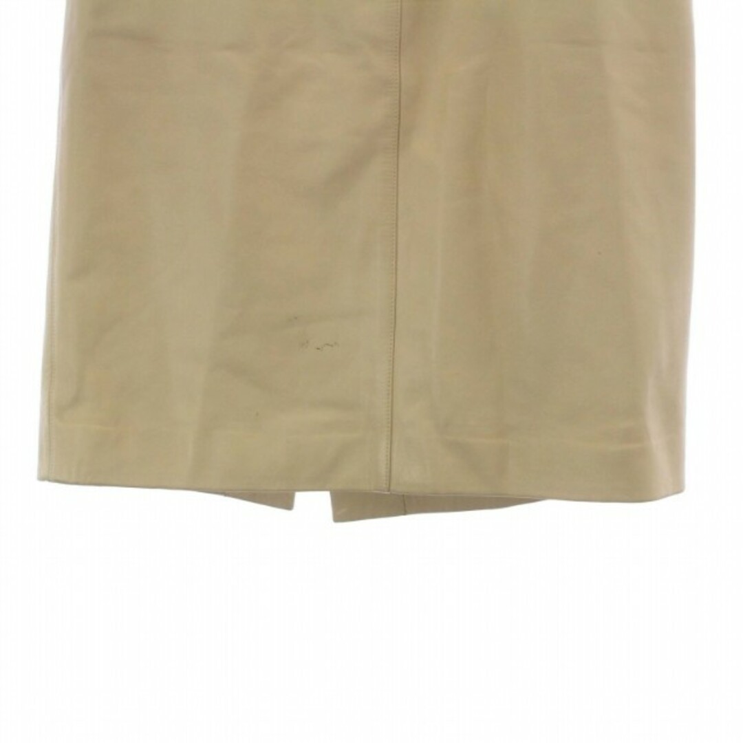 KRIZIA(クリツィア)のクリッツィア タイトスカート レザー 羊革 ひざ丈 42 M アイボリー レディースのスカート(ひざ丈スカート)の商品写真