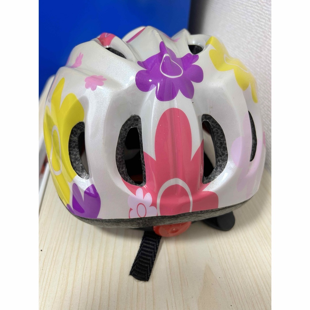 子供用　ヘルメット　女の子用 自動車/バイクのバイク(ヘルメット/シールド)の商品写真