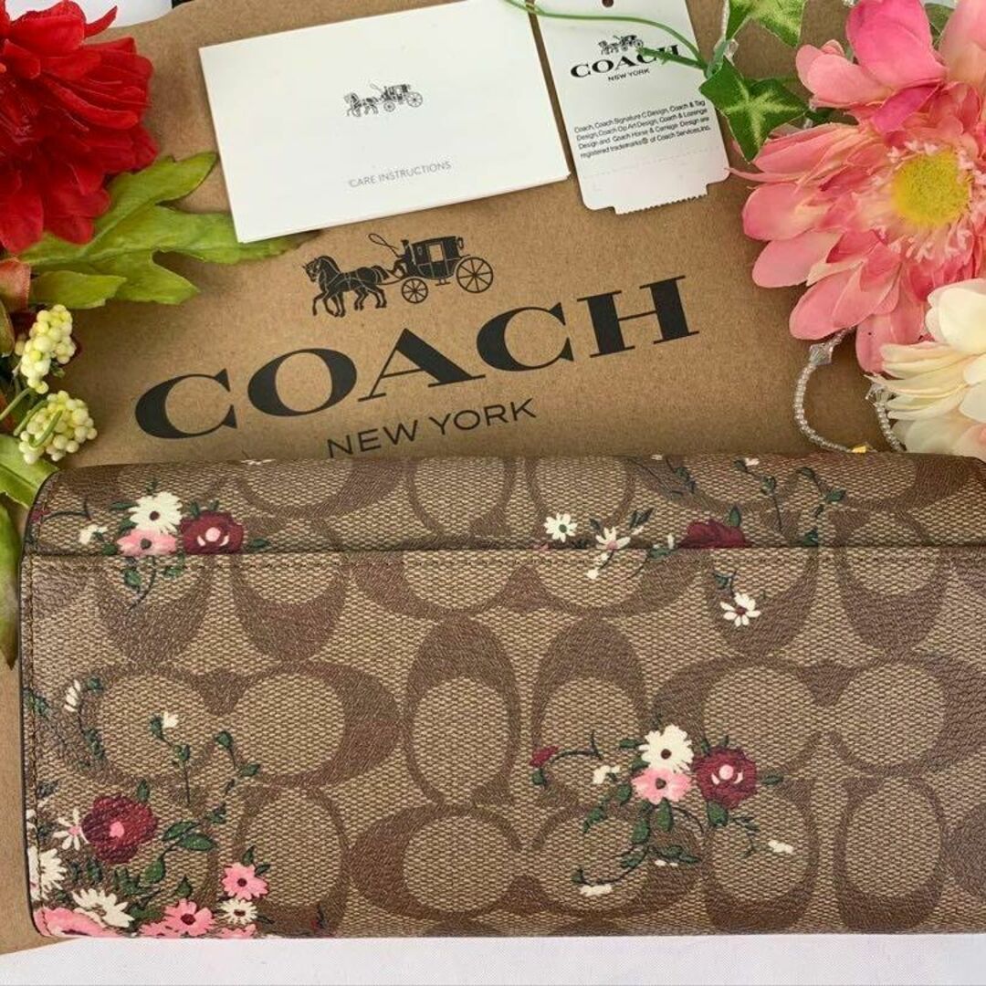 COACH(コーチ)のCOACH コーチ ショルダーバック シグネチャー ダークブラウン レディースのファッション小物(財布)の商品写真