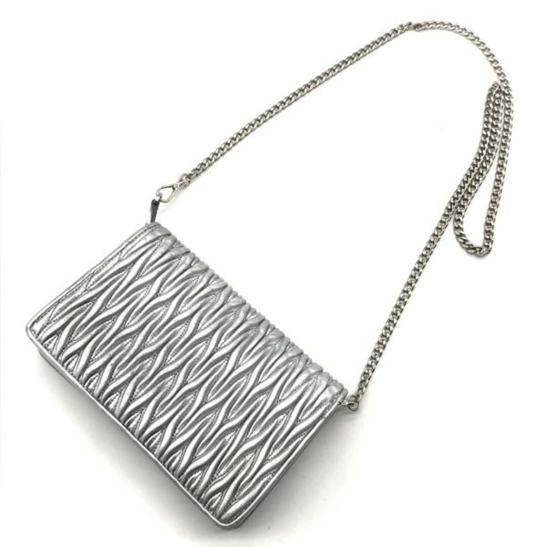 MIU MIU - 良品 miumiu ミュウミュウ マテラッセ ターンロック MIU MIU - 良品 miumiu ミュウミュウ マテラッセ ターンロック