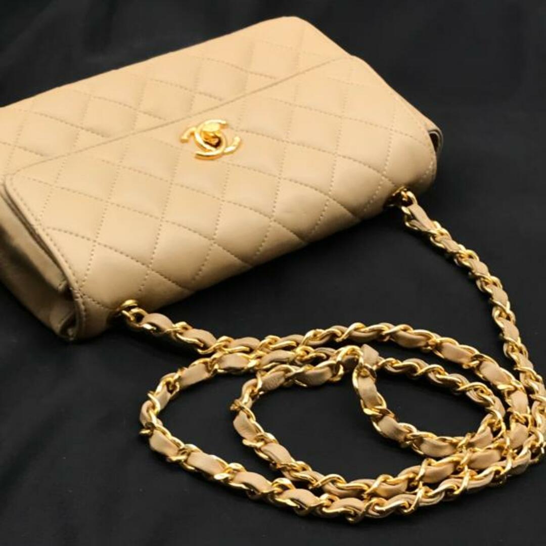 CHANEL(シャネル)の良品 CHANEL シャネル ココマーク ミニ マトラッセ ターンロック ショルダー バッグ ベージュ ｍ11036 レディースのバッグ(ショルダーバッグ)の商品写真