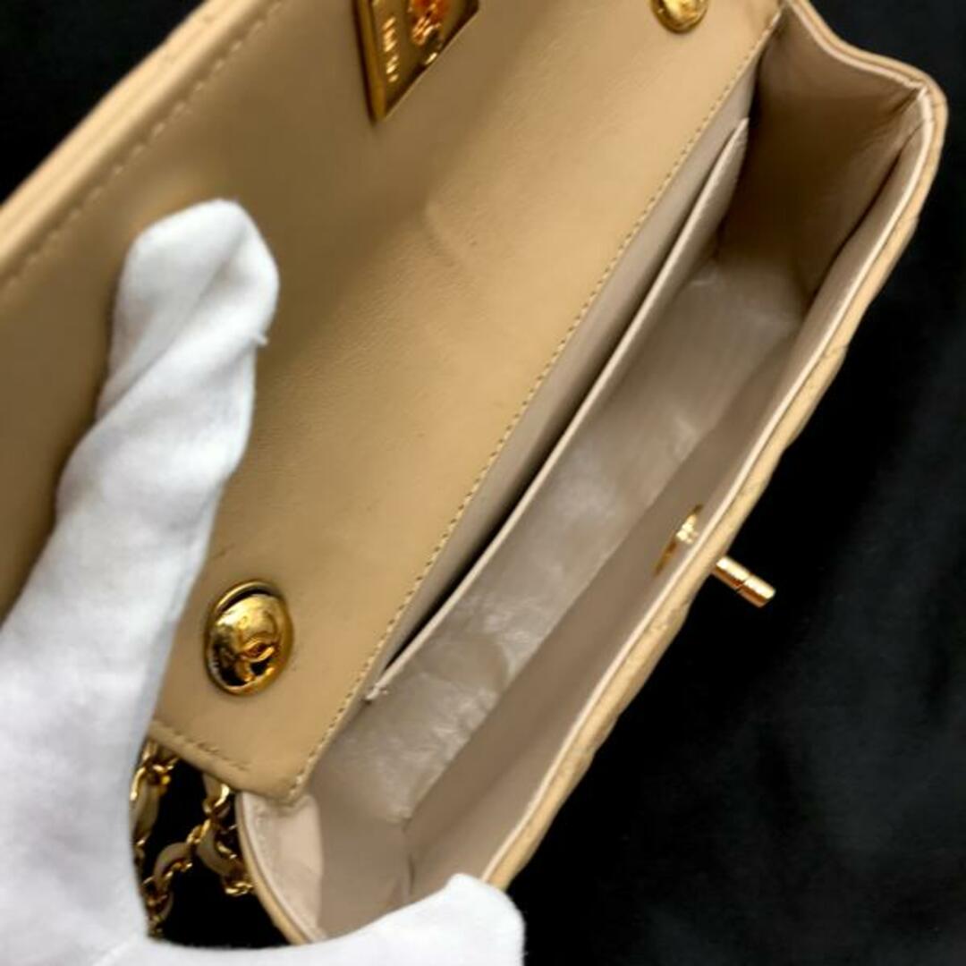 CHANEL(シャネル)の良品 CHANEL シャネル ココマーク ミニ マトラッセ ターンロック ショルダー バッグ ベージュ ｍ11036 レディースのバッグ(ショルダーバッグ)の商品写真