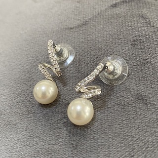 スワロフスキー(SWAROVSKI)のSwarovski perl pierce(ピアス)