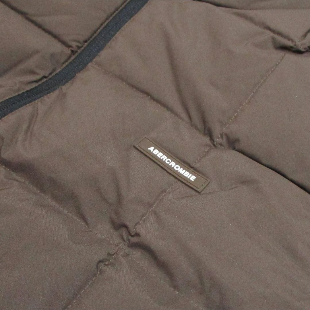 Abercrombie&Fitch(アバクロンビーアンドフィッチ)の★新品★アバクロンビー&フィッチ★ダウンベスト (Brown/XXL) メンズのジャケット/アウター(ダウンベスト)の商品写真