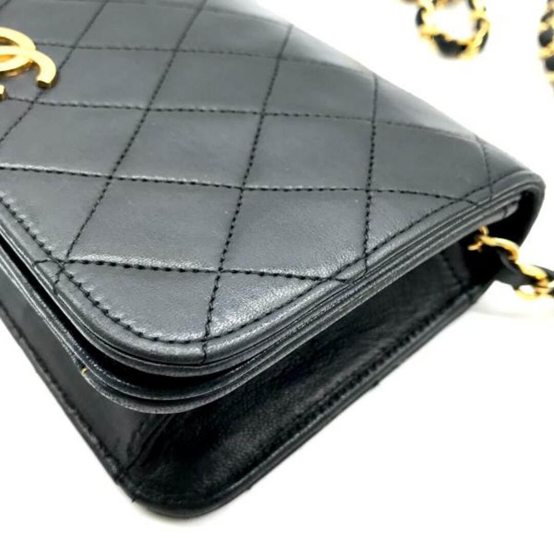 CHANEL(シャネル)のCHANEL シャネル ミニ マトラッセ ココマーク プッシュロック チェーン ショルダー バッグ ブラック m9412 ス07 レディースのバッグ(ショルダーバッグ)の商品写真