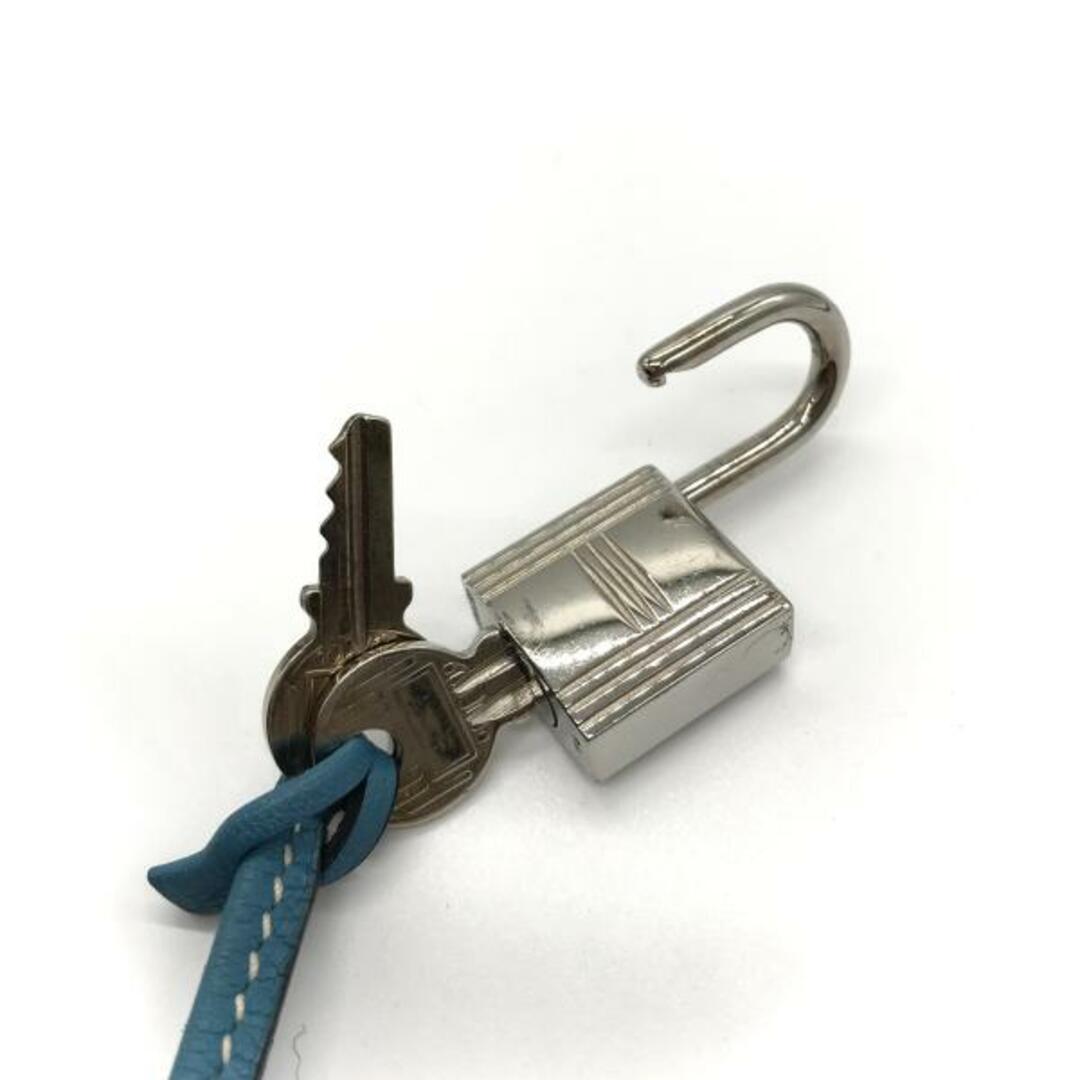 美品 HERMES エルメス ネームタグ カデナ 鍵 セット ブルー m9487 美品 HERMES エルメス ネームタグ カデナ 鍵 セット ブルー m9487