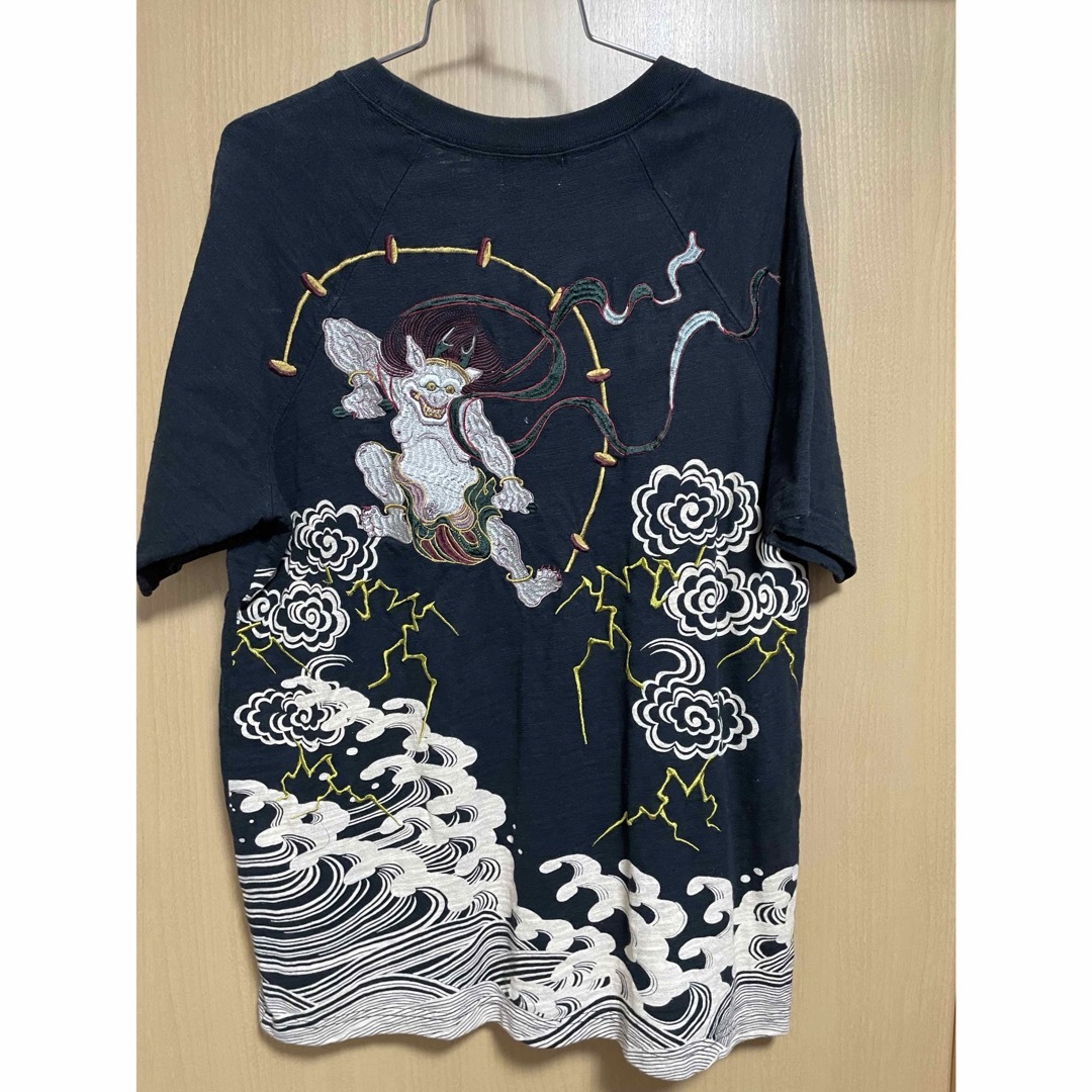 和柄Tシャツ　百花繚乱　刺繍 メンズのトップス(Tシャツ/カットソー(半袖/袖なし))の商品写真