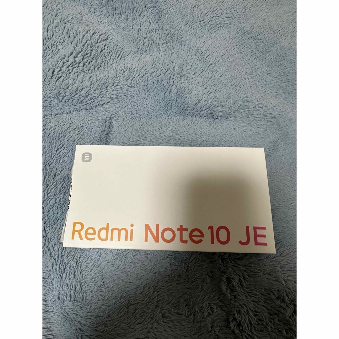 UQ Redmi Note 10 JE クラスファイトグレー  1 スマホ/家電/カメラのスマートフォン/携帯電話(スマートフォン本体)の商品写真