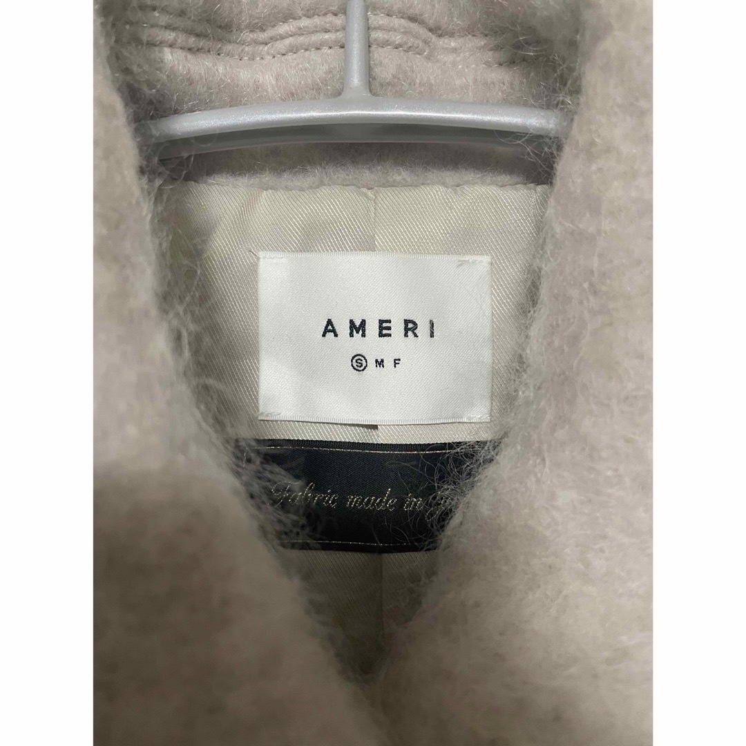 Ameri VINTAGE(アメリヴィンテージ)のAMERI アメリ DEFORMATION COLLAR SHAGGY COAT レディースのジャケット/アウター(ロングコート)の商品写真