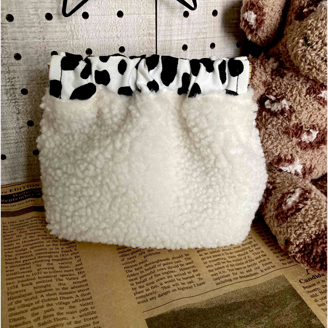 ボア&ダルメシアン柄生地☺︎バネ口pakupakuポーチ㉞ ハンドメイドのファッション小物(ポーチ)の商品写真