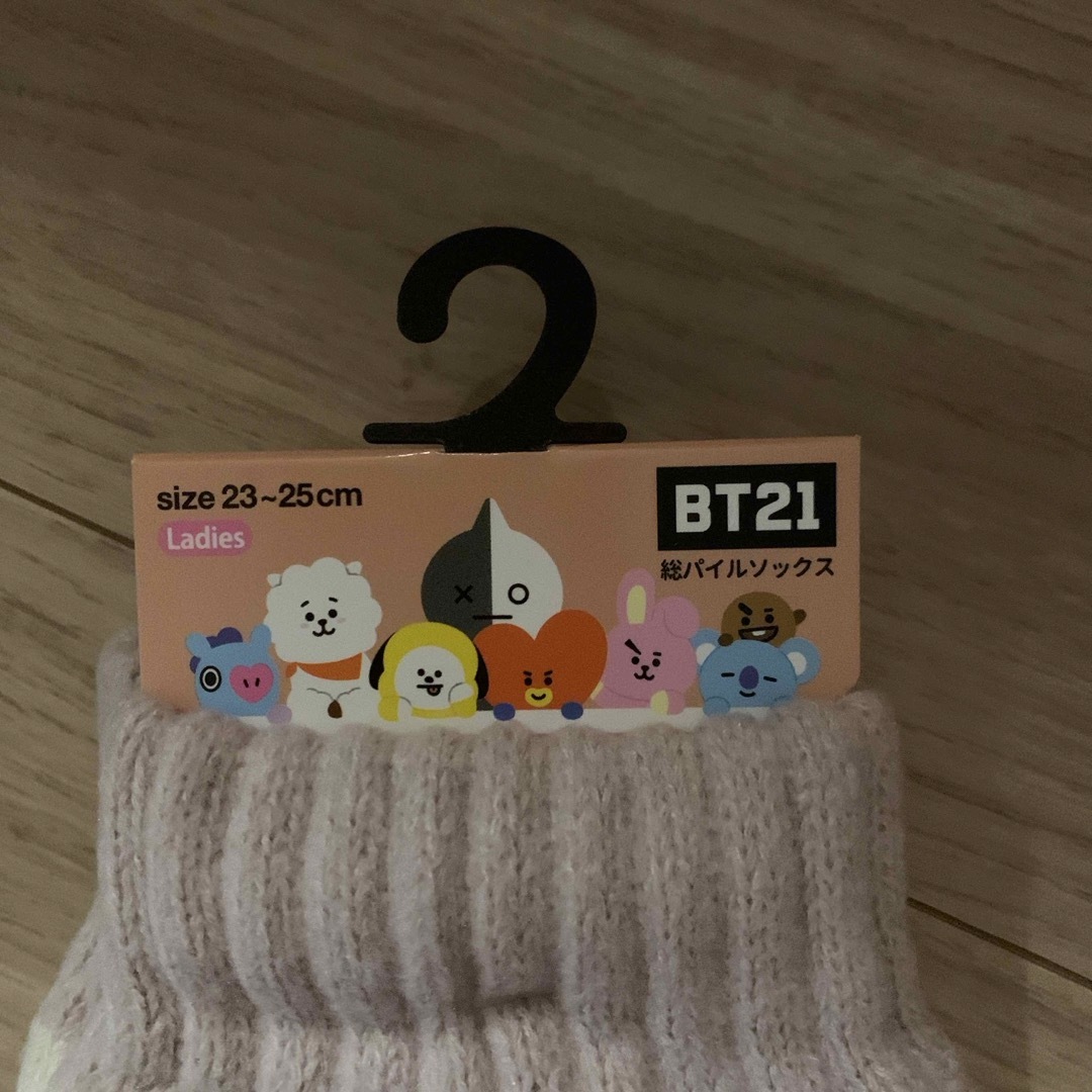 BT21(ビーティーイシビル)のBT21  あったかソックス レディースのレッグウェア(ソックス)の商品写真