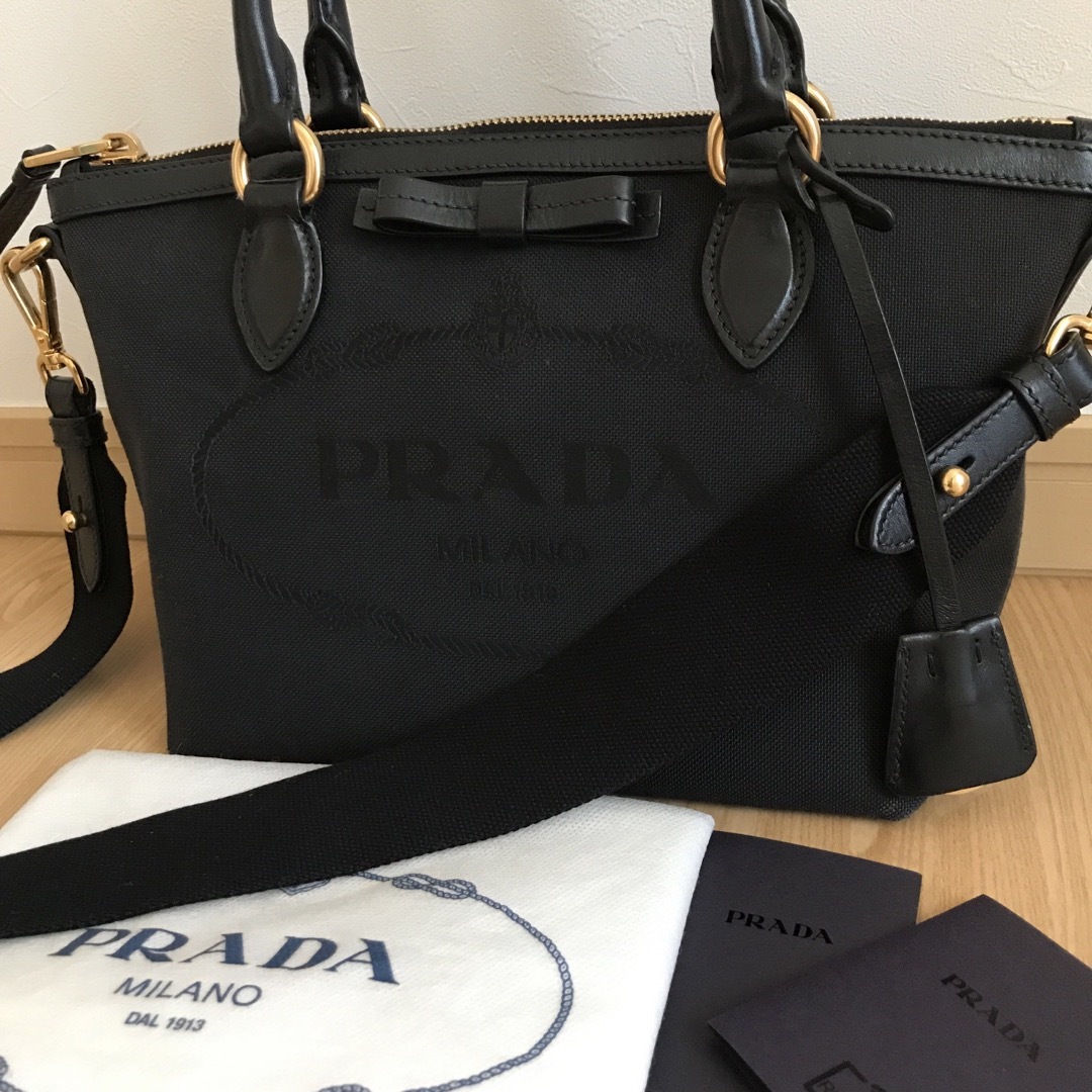 極美品　PRADA プラダ　2wayショルダーバッグ　黒バッグ