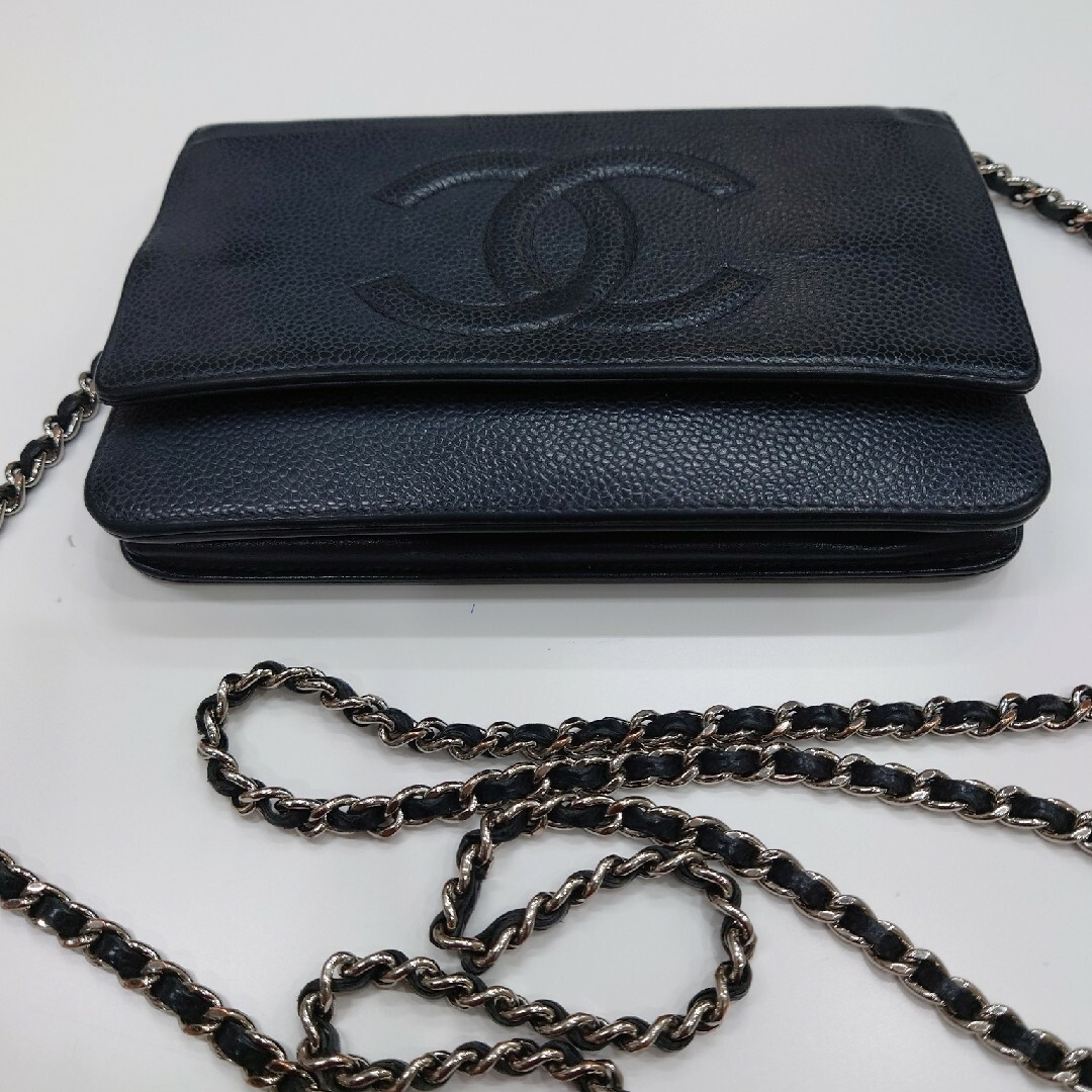 CHANEL(シャネル)の【正規品】CHANEL　ココマーク　チェーンウォレット レディースのバッグ(ショルダーバッグ)の商品写真