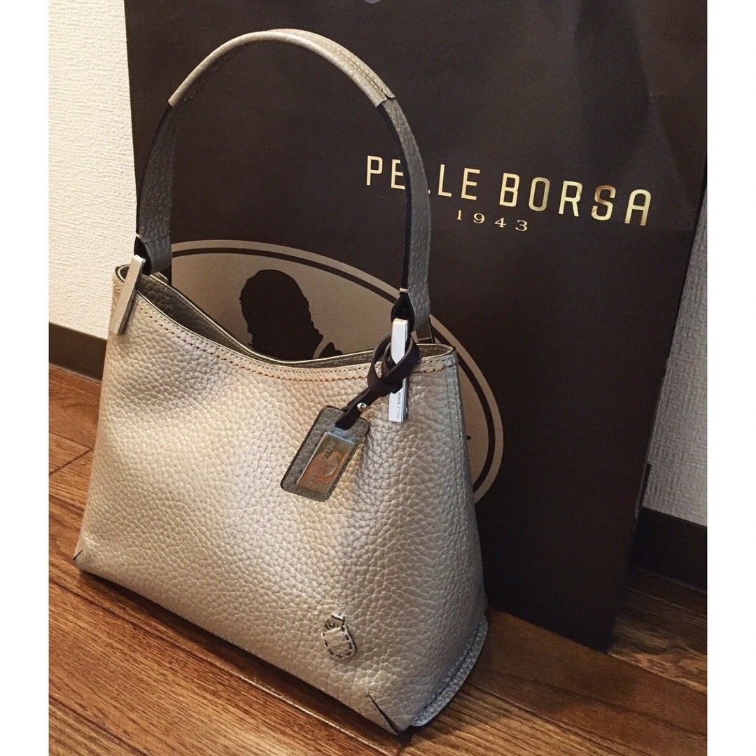 PELLE BORSA(ペレボルサ)のペレボルサ★ハンドバッグ　プラント レディースのバッグ(ハンドバッグ)の商品写真