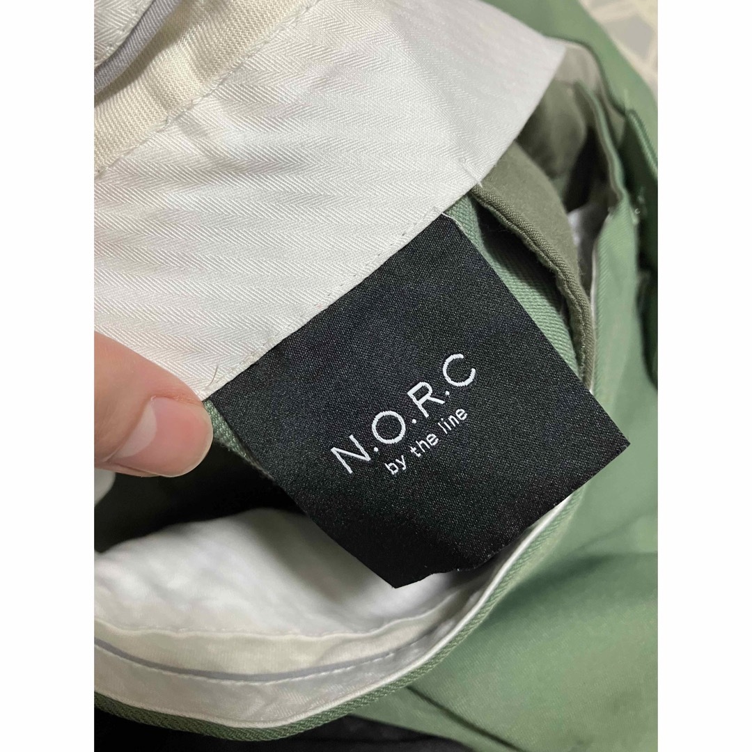 N.O.R.C(ノーク)のN.O.R.C ノーク　テーパード　スラックス　ライトグリーン　サイズ2 レディースのパンツ(カジュアルパンツ)の商品写真