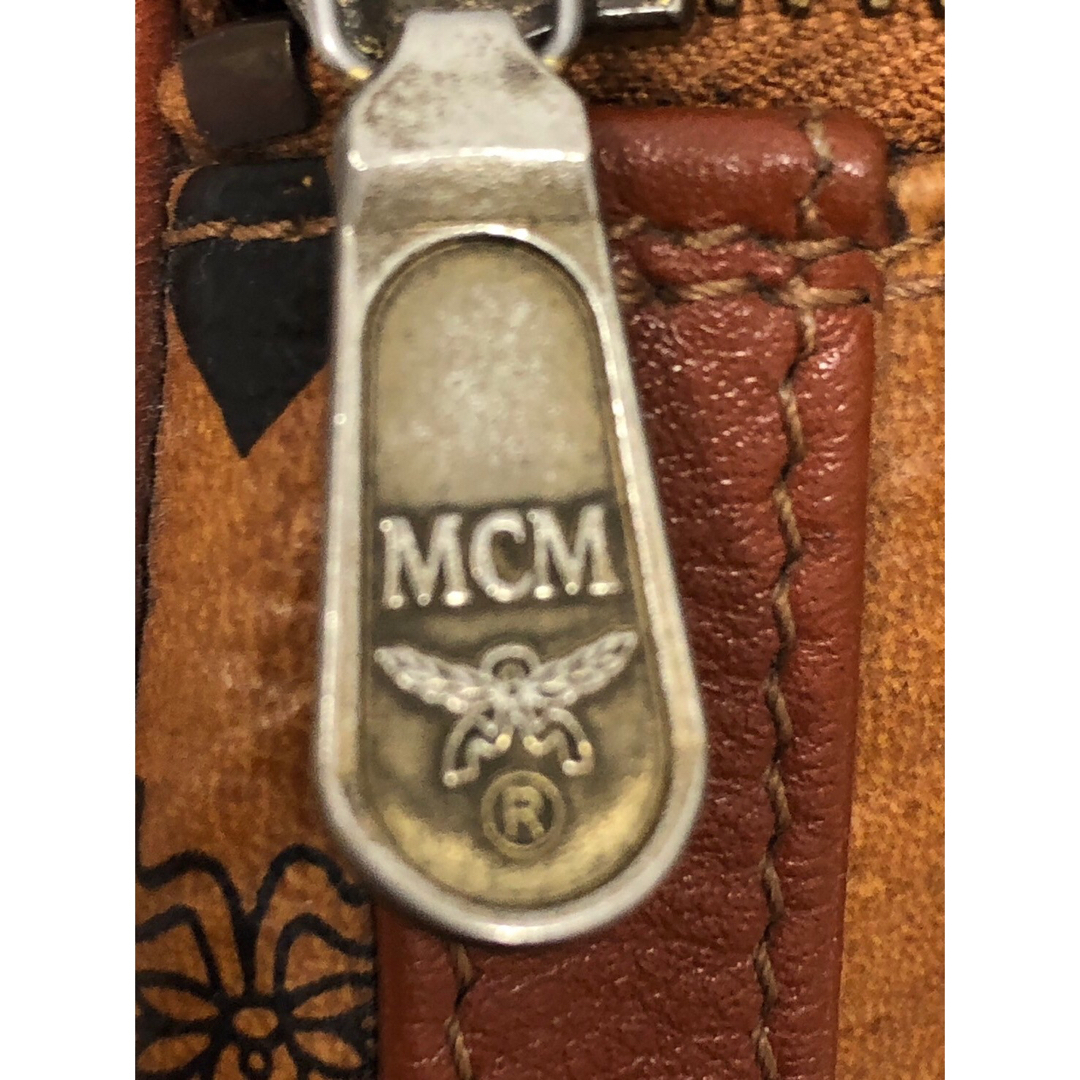 MCM(エムシーエム)の◇訳ありMCMショルダーバッグ メンズのバッグ(ショルダーバッグ)の商品写真