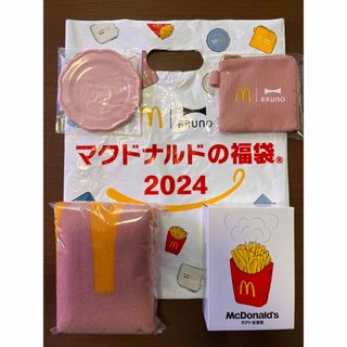 マクドナルド　2024　福袋　ピンク(ノベルティグッズ)