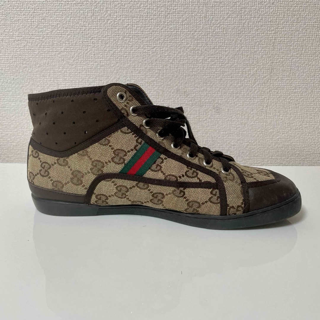 Gucci(グッチ)の【最終日値下げ】グッチ　ハイカットスニーカー　GGスプリーム　イタリア製 メンズの靴/シューズ(スニーカー)の商品写真