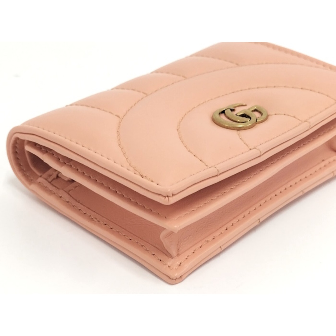 GUCCI - GUCCI 二つ折り財布 GGマーモント レザー サーモン GUCCI - GUCCI 二つ折り財布 GGマーモント レザー サーモン