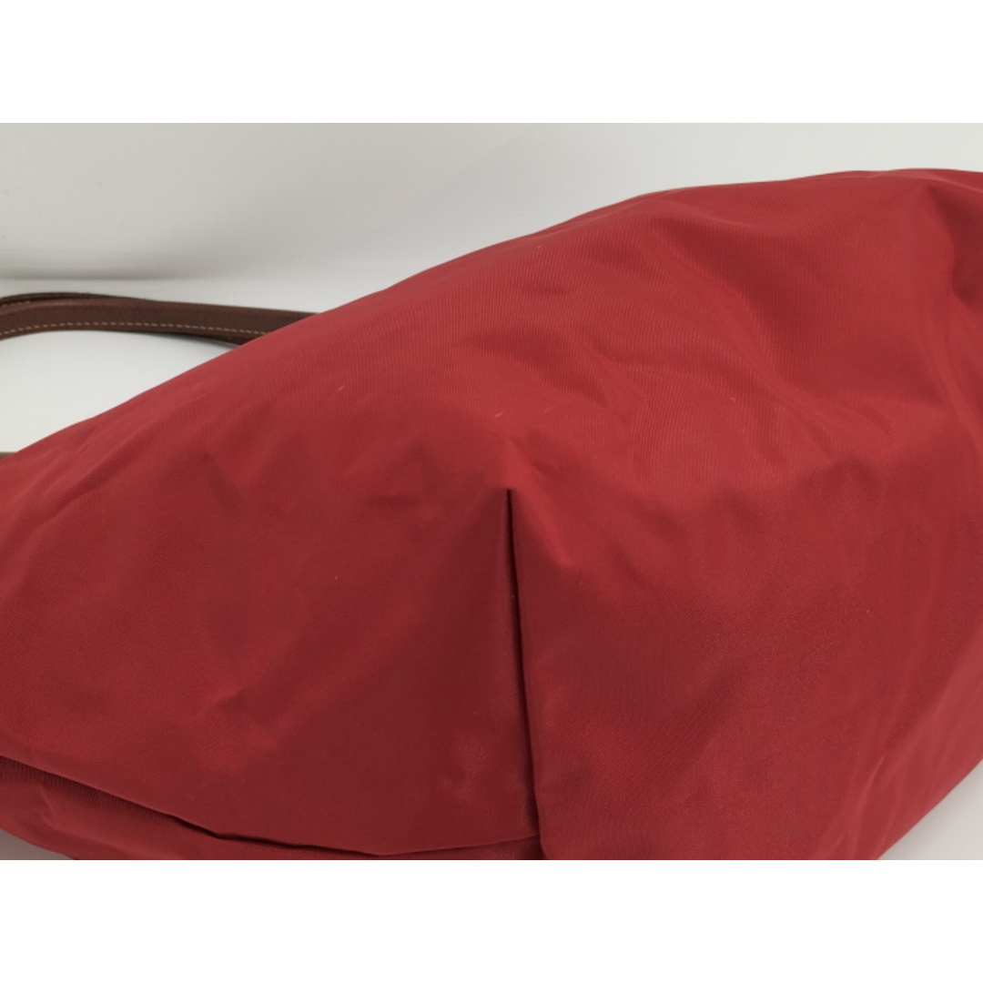LONGCHAMP(ロンシャン)のLONGCHAMP 折り畳み トートバッグ ナイロン レッド レディースのバッグ(トートバッグ)の商品写真