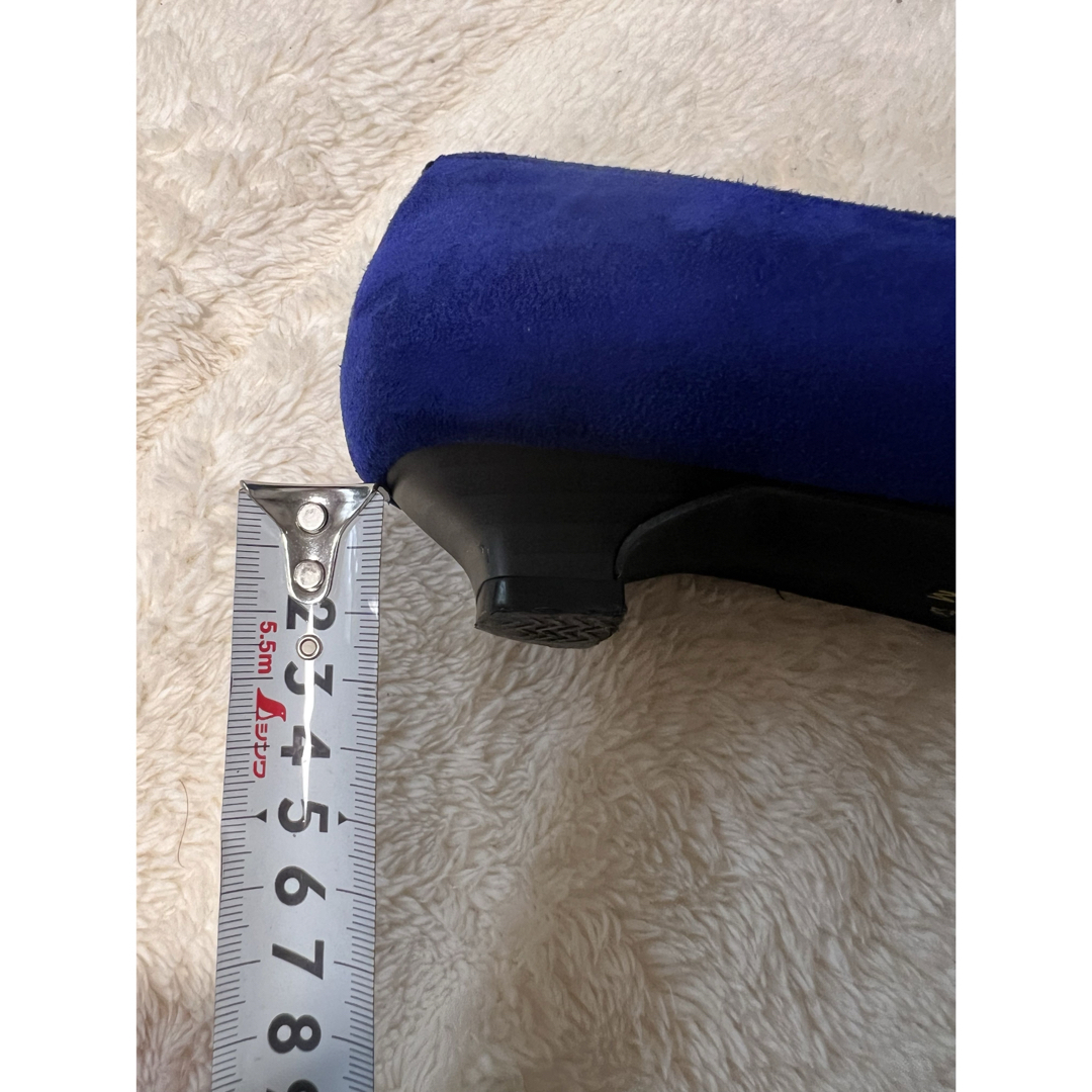 axes femme(アクシーズファム)のAXES パンプススウェード青色美品24.0cm レディースの靴/シューズ(ハイヒール/パンプス)の商品写真