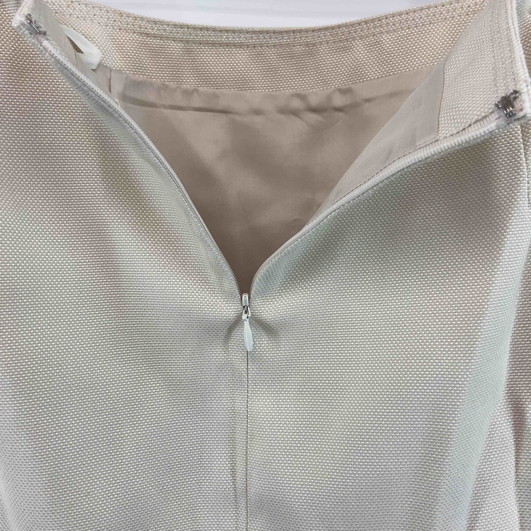 組曲　クミキョクレディース  テーラード　スカート　セットアップ メンズのジャケット/アウター(ブルゾン)の商品写真