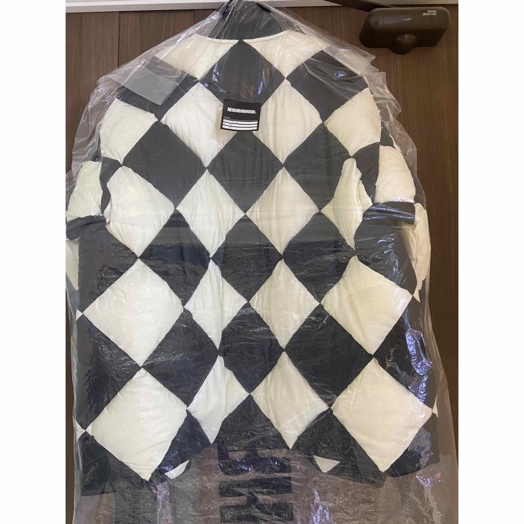 NEIGHBORHOOD(ネイバーフッド)の新品　NEIGHBORHOOD CHECKER DOWN JACKET メンズのジャケット/アウター(ダウンジャケット)の商品写真