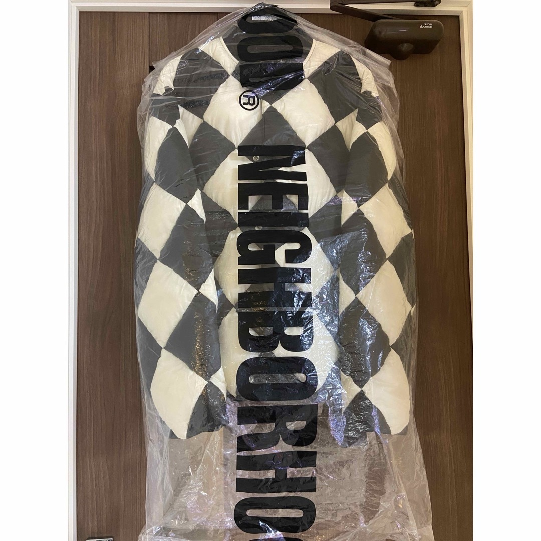 NEIGHBORHOOD(ネイバーフッド)の新品　NEIGHBORHOOD CHECKER DOWN JACKET メンズのジャケット/アウター(ダウンジャケット)の商品写真