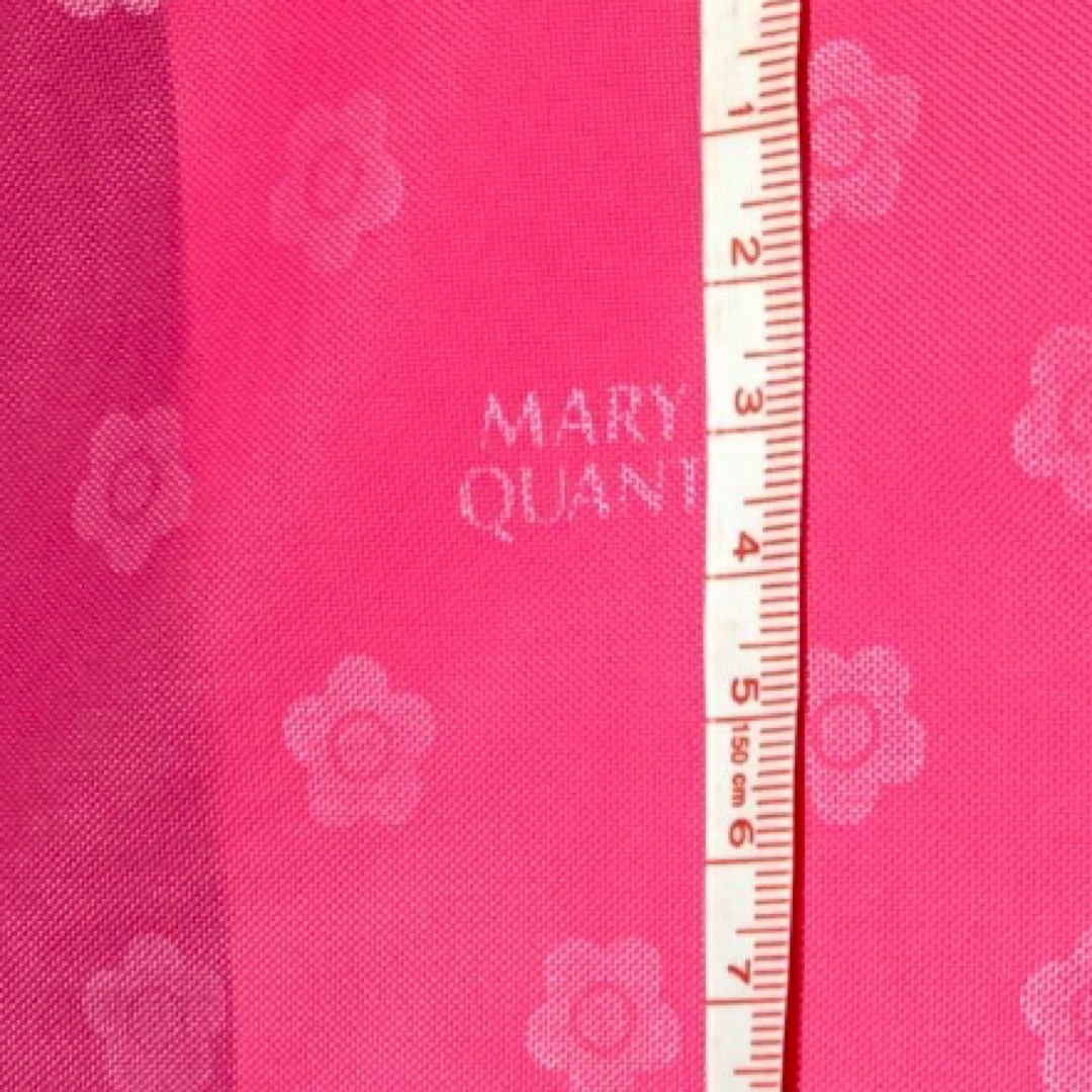 MARY QUANT(マリークワント)の★新品★マリークワント「MARYQUANT」布地★淡いピンク★デイジー柄とロゴ② ハンドメイドの素材/材料(生地/糸)の商品写真