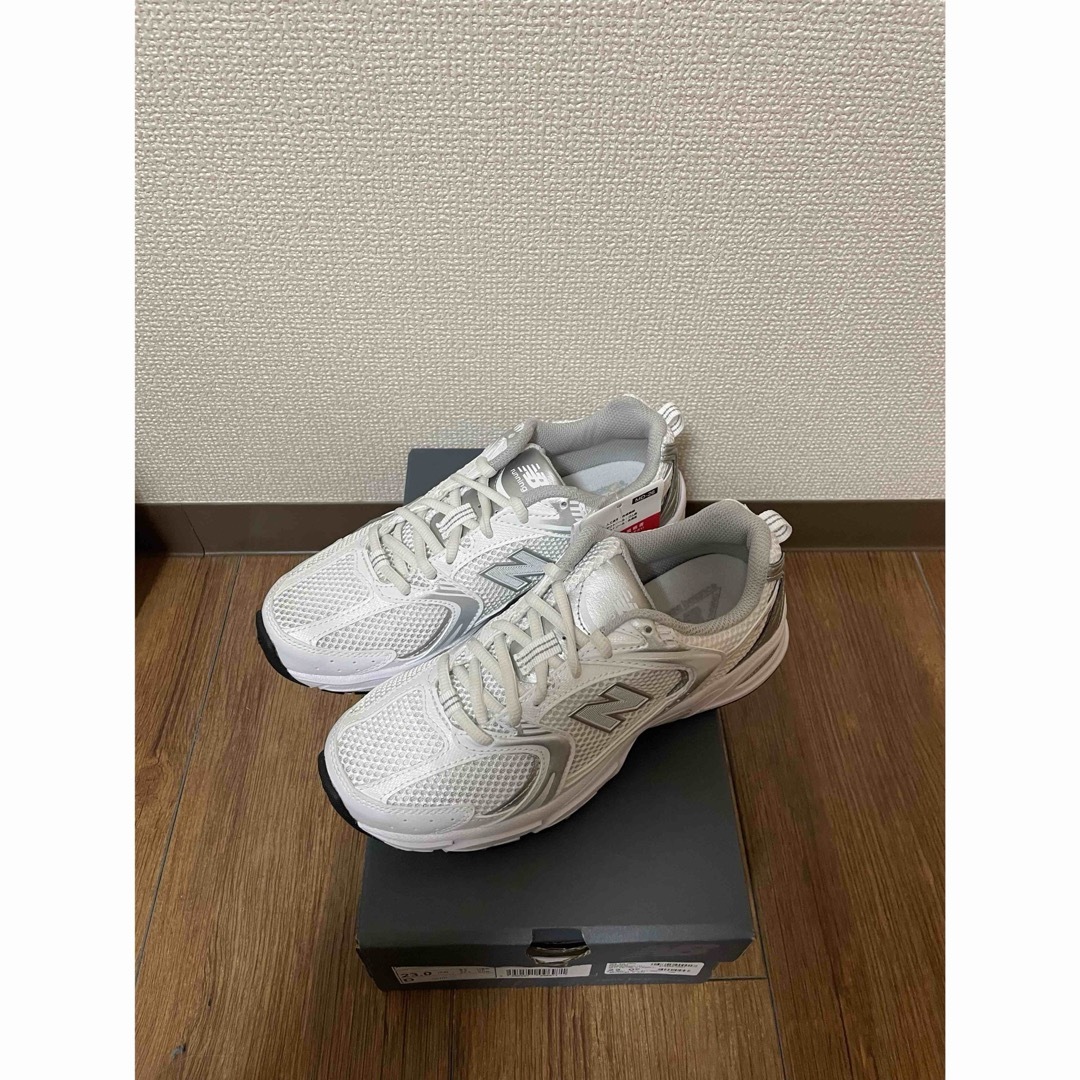 New Balance(ニューバランス)のNew Balance MR530EMA ニューバランス 23cm 新品 レディースの靴/シューズ(スニーカー)の商品写真