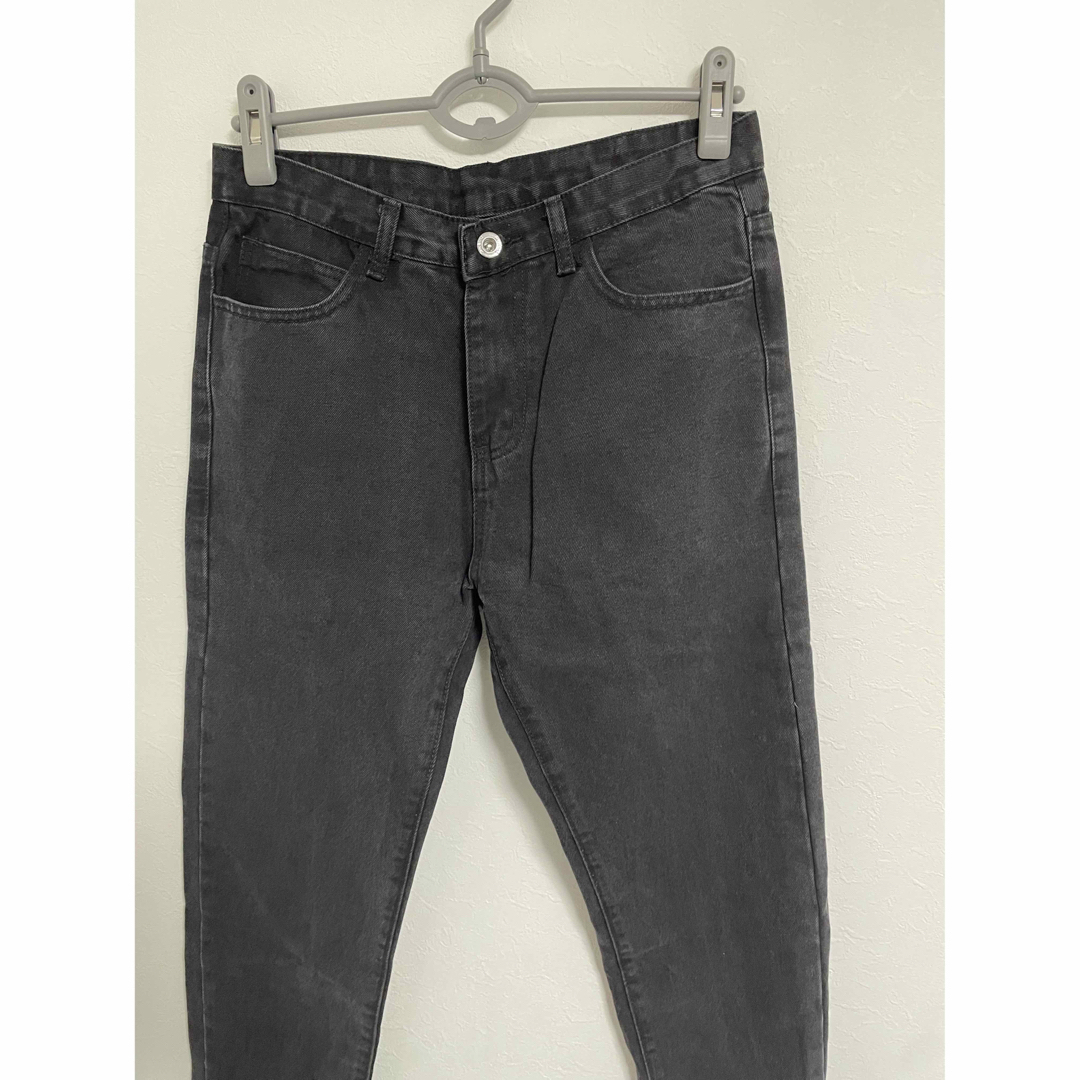 mnml(ミニマル)のDC+ jeans wear サイドボタンデニム ブラックデニム メンズのパンツ(デニム/ジーンズ)の商品写真