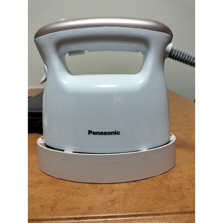 パナソニック(Panasonic)のパナソニック　衣類スチーマー　NI-FS410(日用品/生活雑貨)