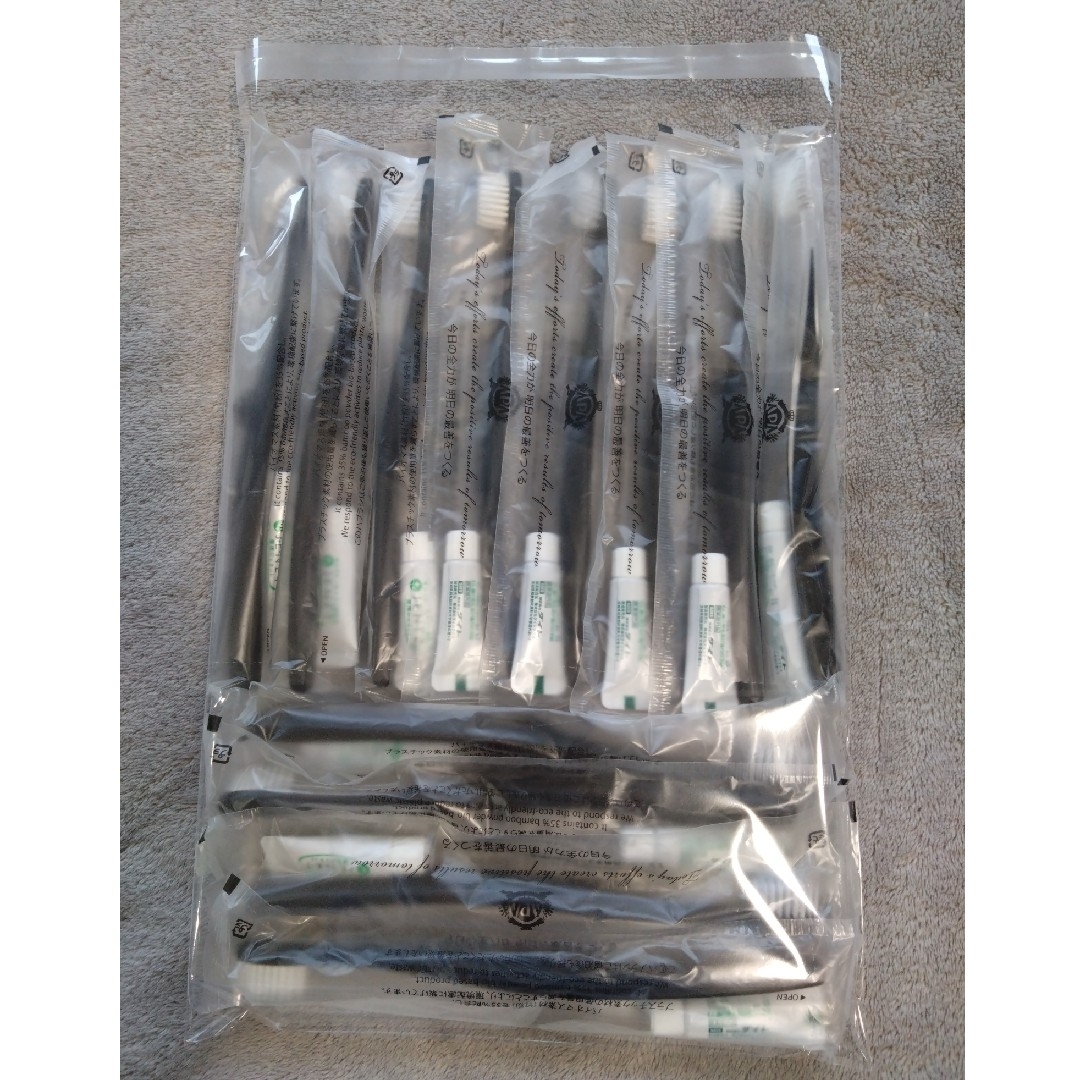 アパホテル アメニティ 歯ブラシ（個包装） 12本セット コスメ/美容のオーラルケア(歯ブラシ/デンタルフロス)の商品写真