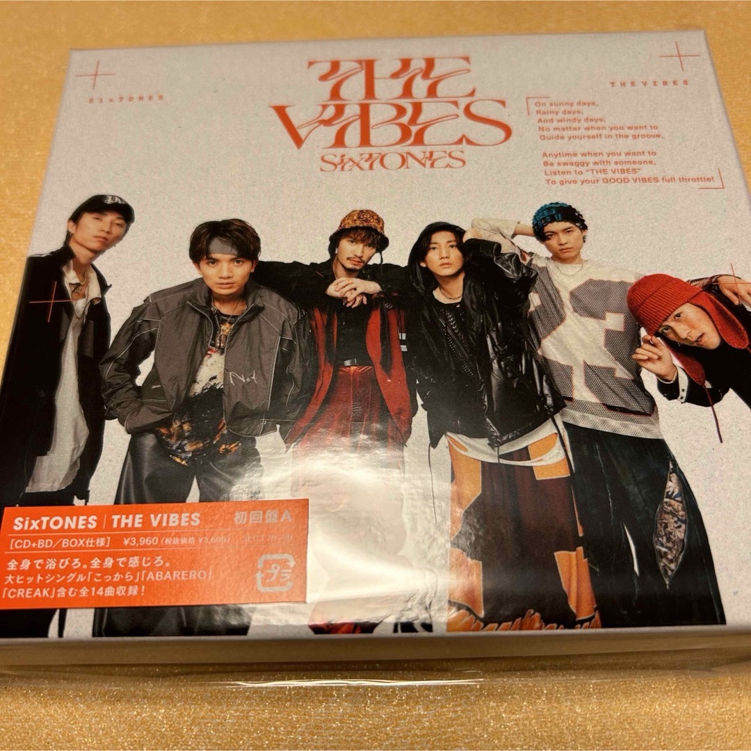 THE VIBES SixTONES アルバム Blu-ray 初回盤A 新品 エンタメ/ホビーのタレントグッズ(アイドルグッズ)の商品写真